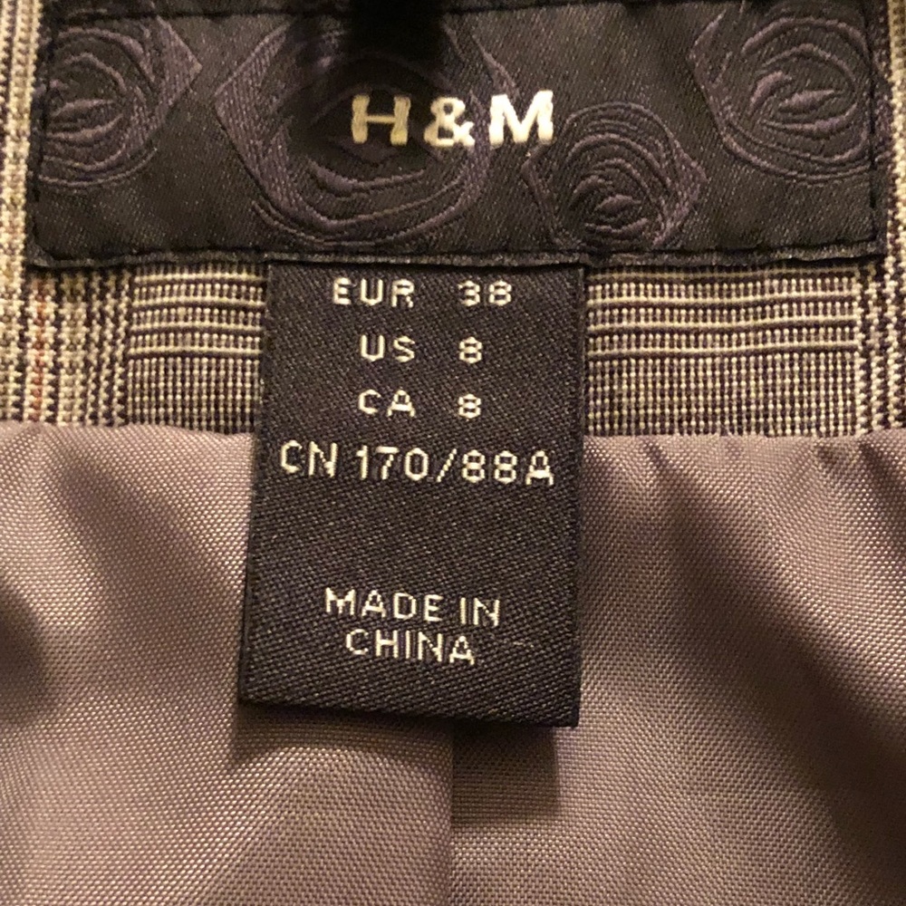H&M Plaid Vest - Picture 4 of 6